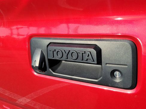 Used 2023 Toyota Tacoma SR w/ SR Convenience Package RWD image 30