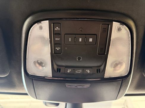 Certified 2024 Dodge Durango R/T image 31