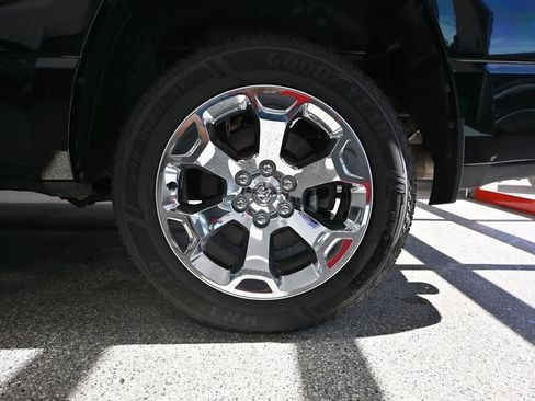Used 2022 RAM 1500 Big Horn AWD/4WD image 13