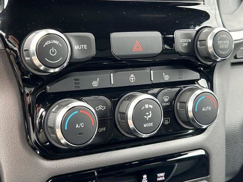 Used 2023 RAM 1500 Big Horn image 20
