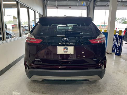 Used 2023 Ford Edge SEL w/ Convenience Package AWD/4WD image 5