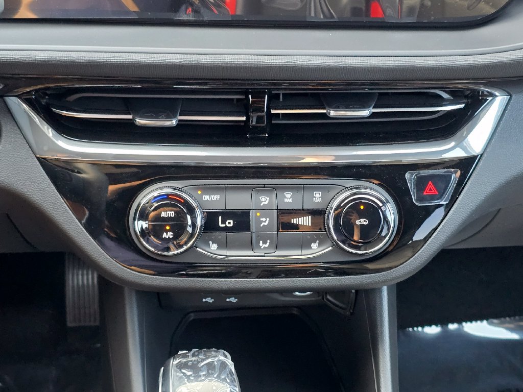 New 2026 Buick Envista Sport Touring w/ Convenience I Package FWD image 18