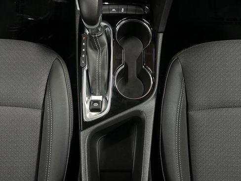 Used 2023 Buick Encore GX Select w/ Sport Touring Package image 25