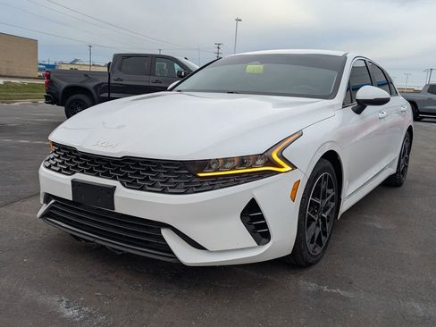 Used 2022 Kia K5 LXS image 3