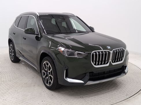 New 2025 BMW X1 xDrive28i w/ Convenience Package image 2