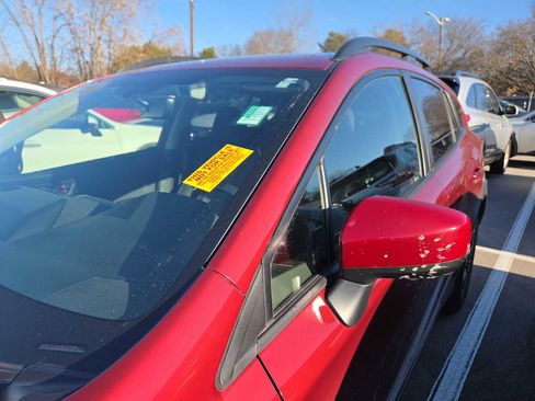 Used 2019 Subaru Crosstrek 2.0i Premium image 10