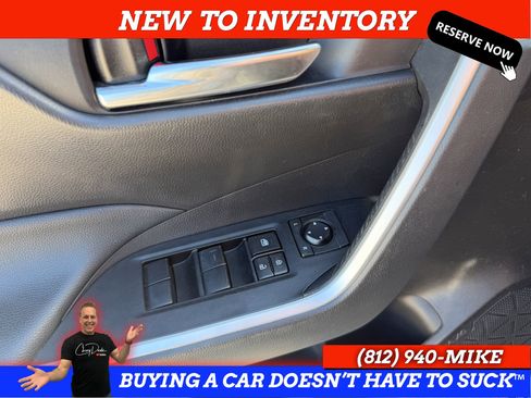 Used 2021 Toyota RAV4 XLE AWD/4WD image 26