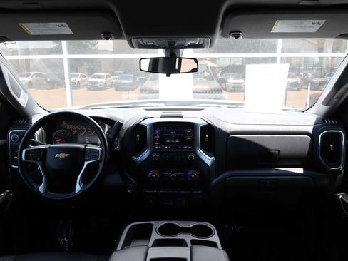 Used 2020 Chevrolet Silverado 1500 LT w/ Texas Edition AWD/4WD image 13
