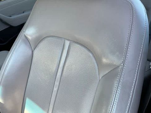 Used 2018 Hyundai Sonata Limited w/ Cargo Package FWD image 7