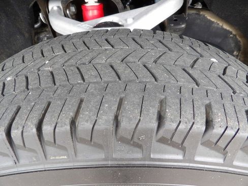 Used 2022 Chevrolet Silverado 3500 LT w/ Convenience Package image 57