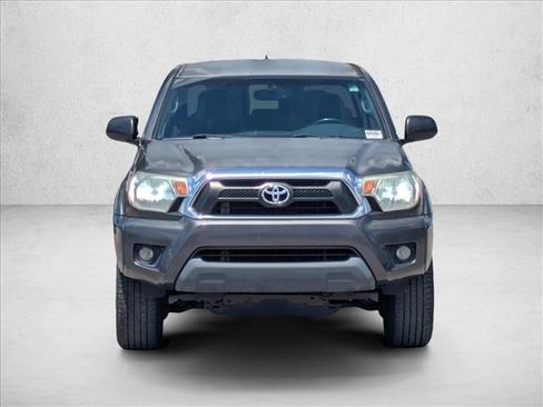 Used 2012 Toyota Tacoma PreRunner w/ SR5 Pkg RWD image 2