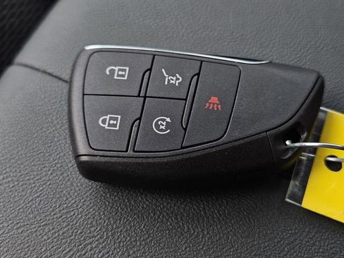 New 2026 GMC Terrain AT4 w/ Convenience Package III image 23