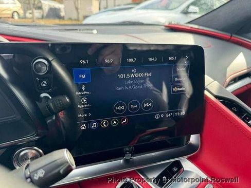 Used 2021 Chevrolet Corvette Stingray Premium Cpe w/ Z51 Performance Package image 15