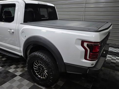 Used 2019 Ford F150 Raptor w/ Equipment Group 802A Luxury AWD/4WD image 11
