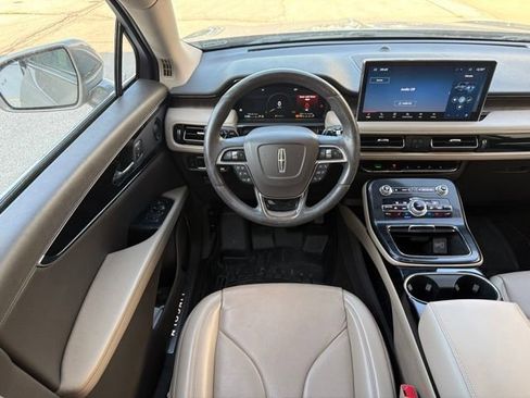 Used 2021 Lincoln Nautilus Reserve w/ Equipment Group 201A AWD/4WD image 19