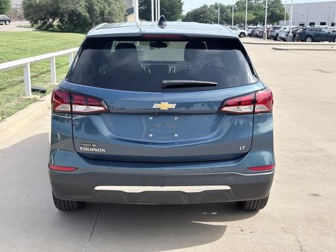 Used 2024 Chevrolet Equinox LT FWD image 5