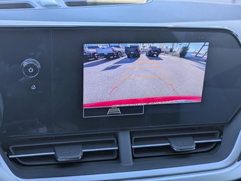 New 2026 Chevrolet Trax RS image 17