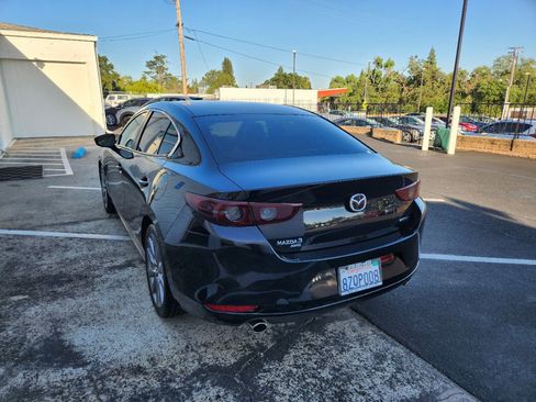 Used 2021 MAZDA MAZDA3 s AWD/4WD image 4