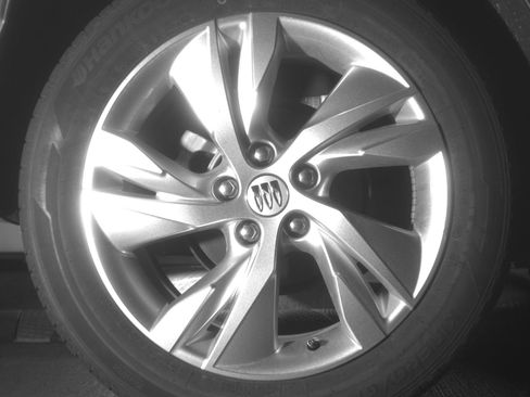 Used 2025 Buick Encore GX Preferred AWD/4WD image 15