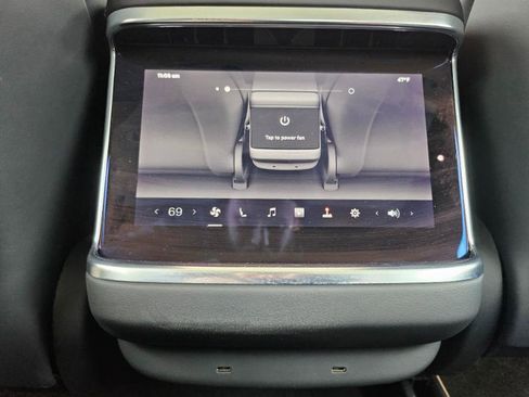 Used 2022 Tesla Model S AWD image 61