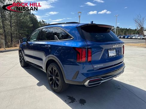 Used 2023 Kia Sorento SX image 5