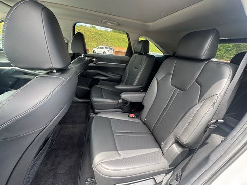 Used 2024 Kia Sorento X-Line EX AWD/4WD image 17