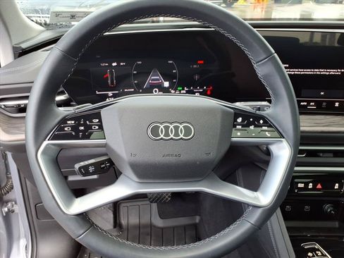 Certified 2025 Audi Q5 Premium w/ Premium Plus AWD/4WD image 15