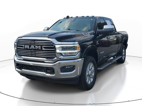 Used 2021 RAM 2500 Laramie AWD/4WD image 3