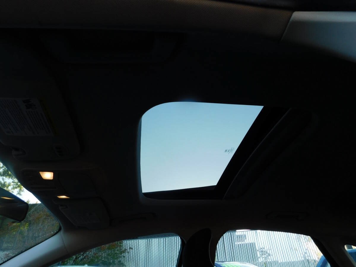 Used 2013 Ford Fusion SE FWD image 17