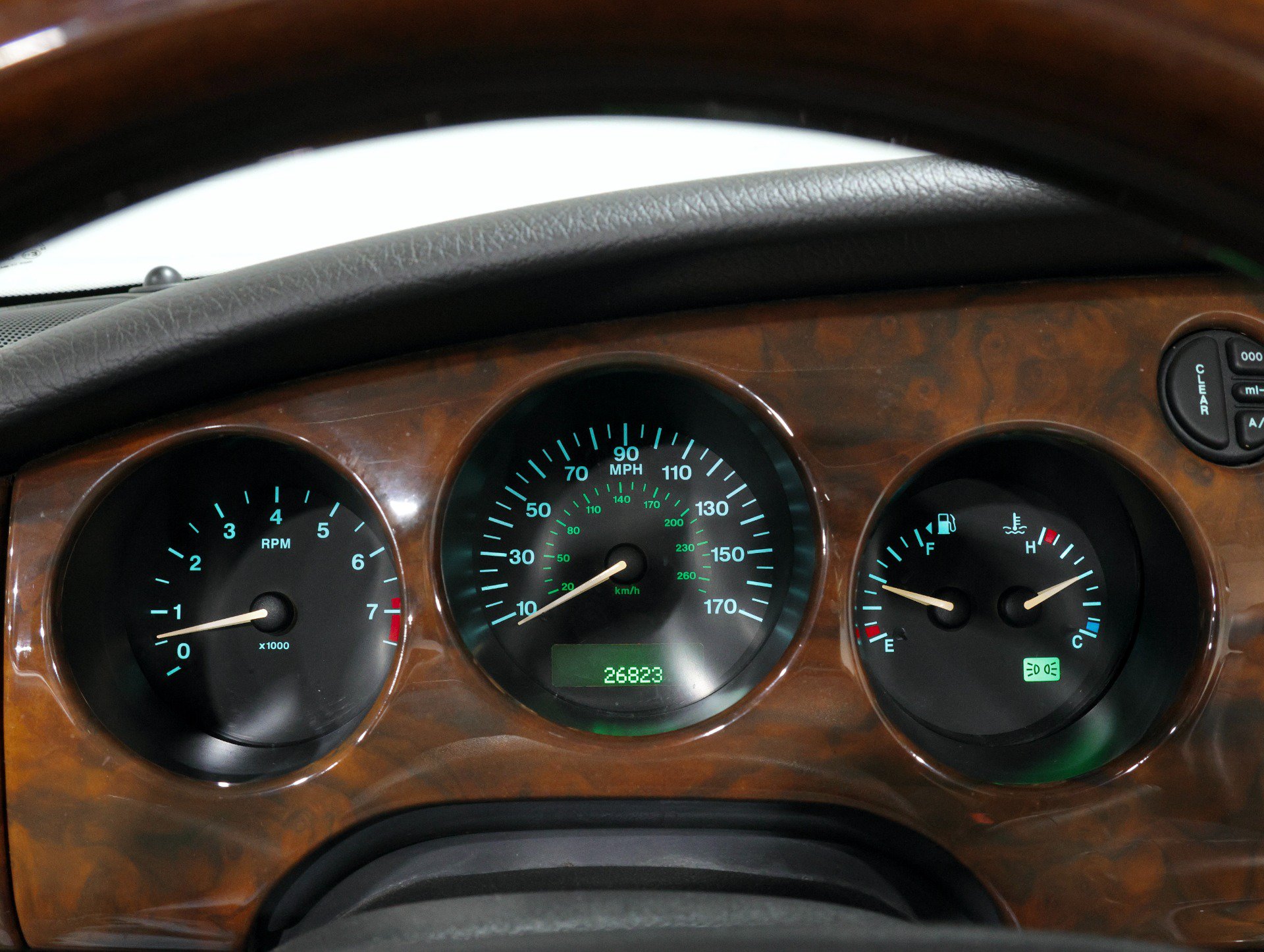 Used 2001 Jaguar XK8 Convertible RWD image 66