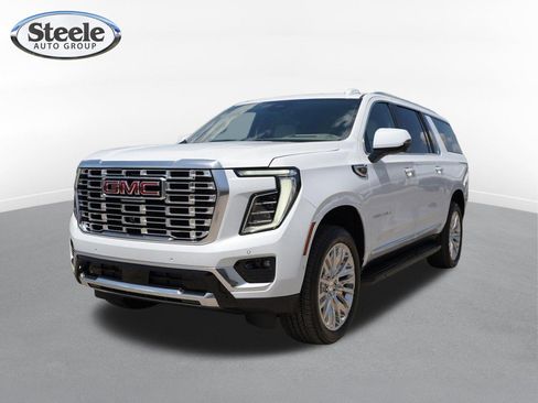Certified 2026 GMC Yukon XL Denali w/ Advanced Technology Package AWD/4WD image 1