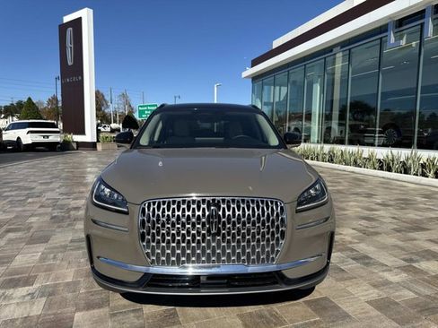 New 2025 Lincoln Corsair FWD w/ Equipment Group 101A image 6