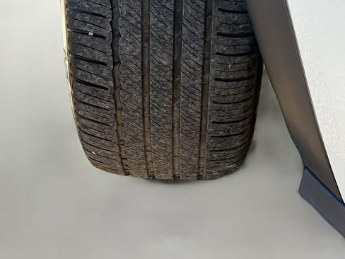 Used 2022 Mercedes-Benz GLE 350 GLE 350 w/ Premium Package image 43