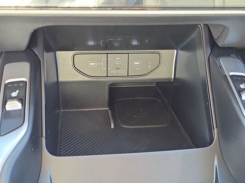 New 2026 Kia Sorento S w/ S Panoramic Sunroof Package FWD image 27