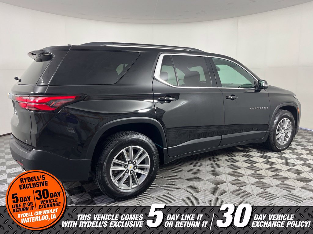 Used 2022 Chevrolet Traverse LT AWD/4WD image 3