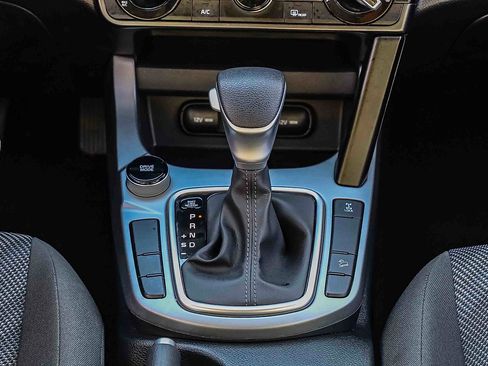 Certified 2024 Kia Seltos LX image 14