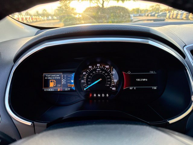 Used 2019 Ford Edge Titanium w/ Equipment Group 301A FWD image 16