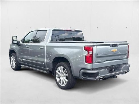 Used 2024 Chevrolet Silverado 1500 High Country w/ High Country Premium Package image 8
