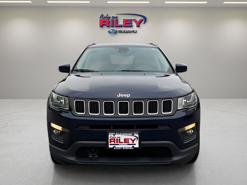 Used 2019 Jeep Compass Latitude w/ Cold Weather Group FWD image 9