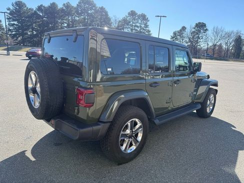 Used 2021 Jeep Wrangler Unlimited Sahara image 8
