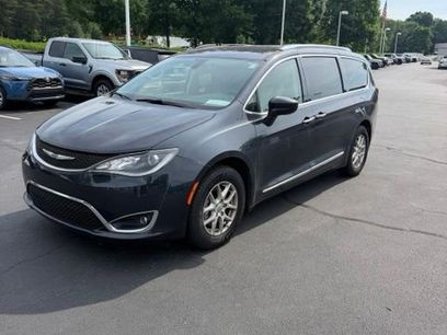 Used 2020 Chrysler Pacifica Touring-L