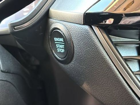 Used 2023 Ford Escape Active AWD/4WD image 12