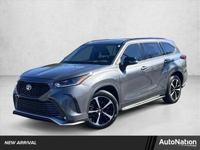 Used 2022 Toyota Highlander XSE