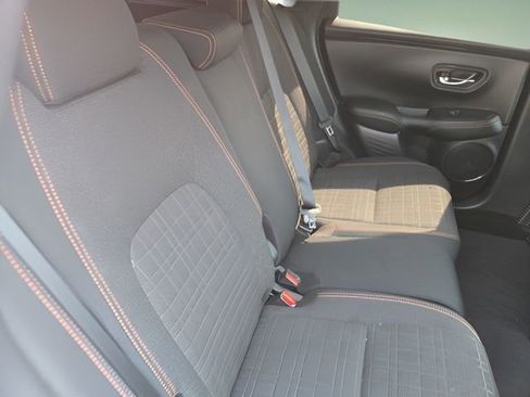 Used 2023 Honda HR-V Sport image 28