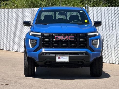 New 2025 GMC Canyon Elevation w/ Convenience Package image 6