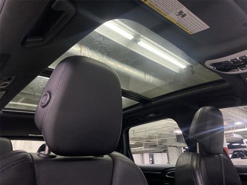 Used 2018 Porsche Cayenne image 20