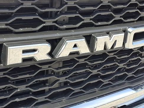 Certified 2024 RAM 2500 Tradesman w/ Chrome Appearance Group AWD/4WD image 4