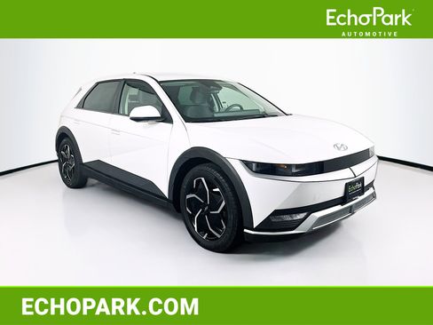 Used 2024 Hyundai Ioniq 5 SE RWD image 1