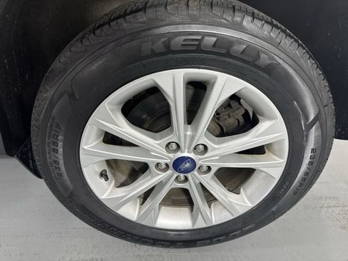 Used 2018 Ford Escape SEL AWD/4WD image 5