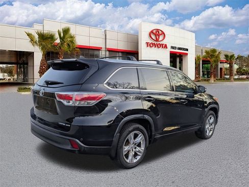 Used 2015 Toyota Highlander Limited Platinum image 5
